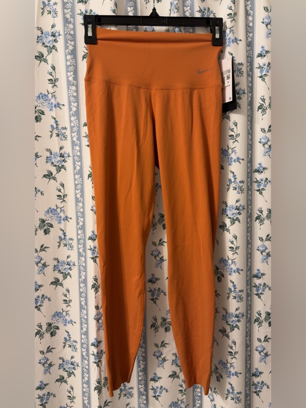 Nike Women's Zenvy DRI-FIT Orange High-Rise Leggings NWT